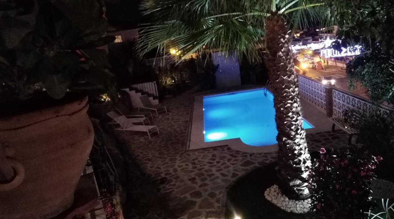 Boutique X Pueblo, Benalmadena Hotel Ngoại thất bức ảnh