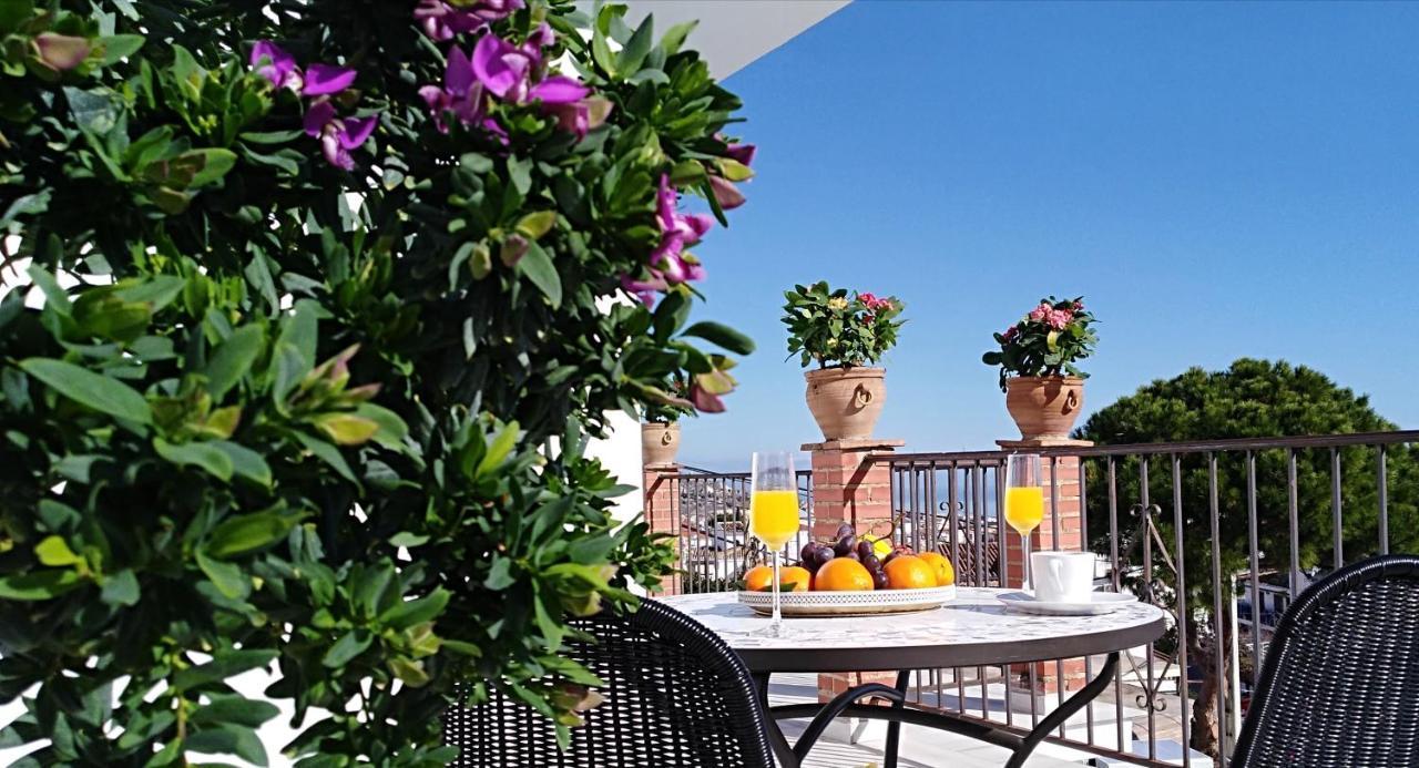 Boutique X Pueblo, Benalmadena Hotel Ngoại thất bức ảnh